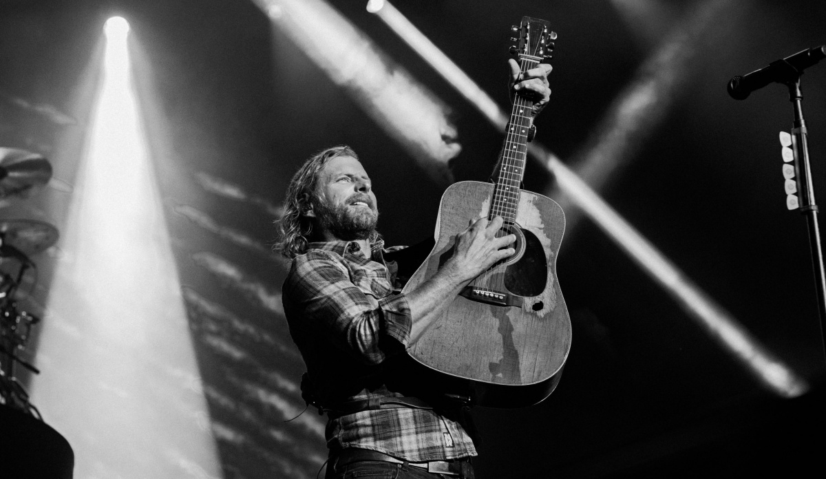 Dierks Bentley - Register To Win